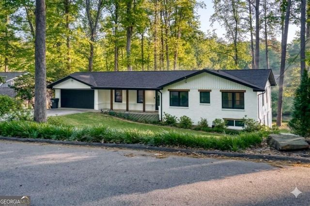 1832 Lake Lucerne Drive SW, Lilburn, GA 30047