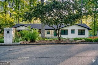 1832 Lake Lucerne Drive SW, Lilburn, GA 30047