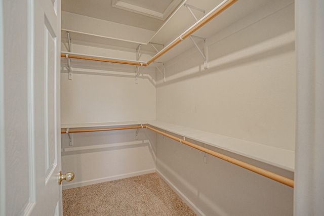 198 Prairie Landing Drive, Eagle Point, OR 97524