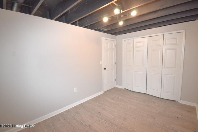 7308 Bluffington Rd, Louisville, KY 40291