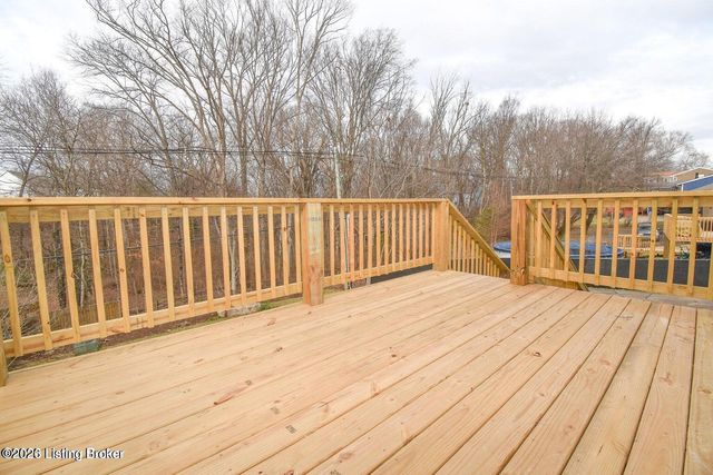 7308 Bluffington Rd, Louisville, KY 40291