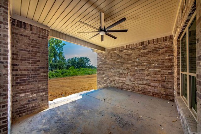 100 Michael Drive, Beebe, AR 72012