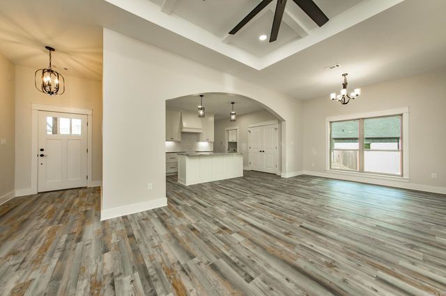 100 Michael Drive, Beebe, AR 72012