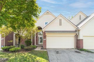 550 Concord Drive 75, Canton, MI 48188