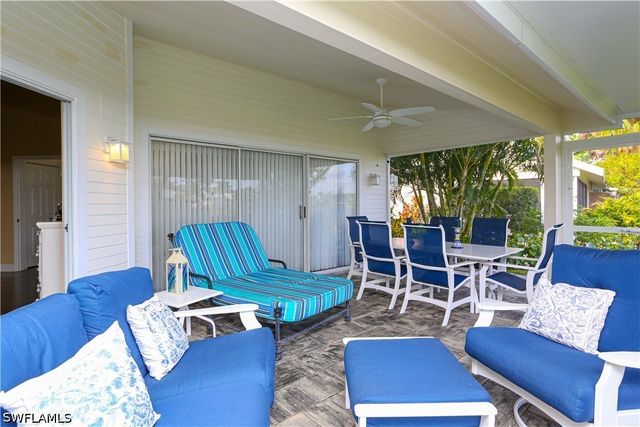 127 Bristol LN, Naples, FL 34112