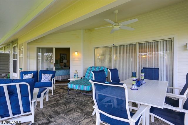 127 Bristol LN, Naples, FL 34112