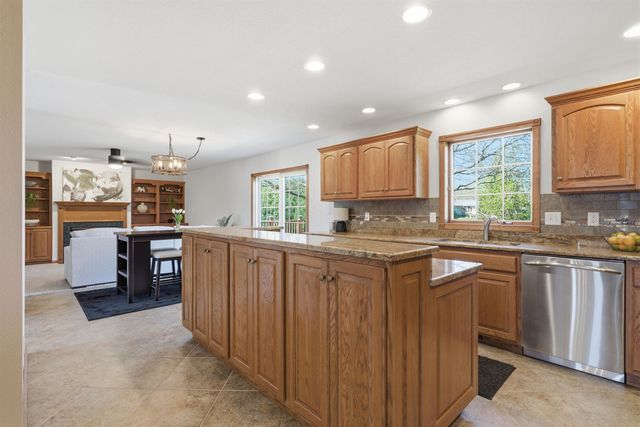 219 Cordoba Avenue, Cedar Falls, IA 50613