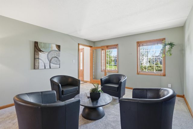 219 Cordoba Avenue, Cedar Falls, IA 50613