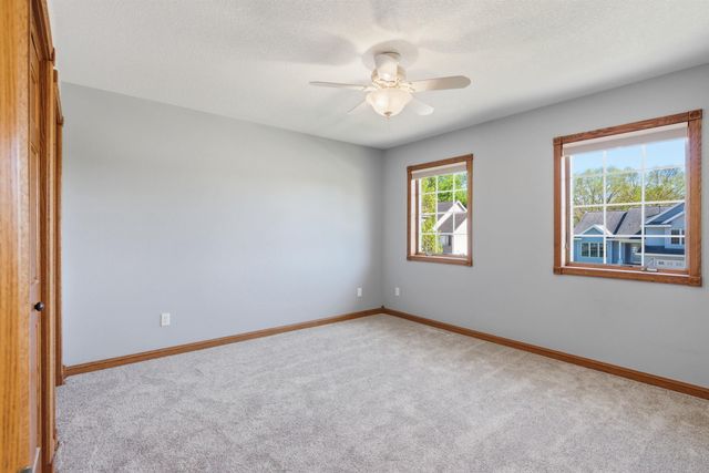 219 Cordoba Avenue, Cedar Falls, IA 50613