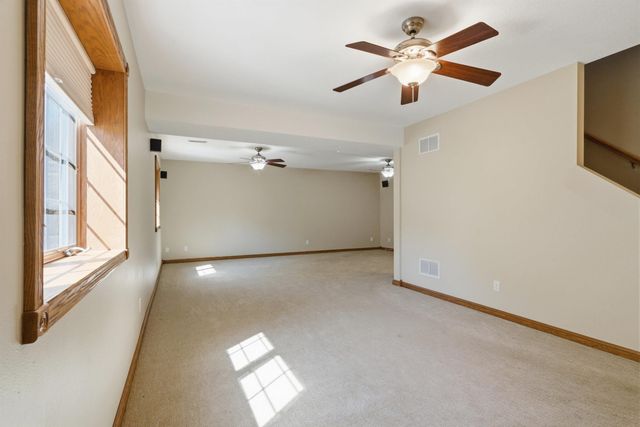 219 Cordoba Avenue, Cedar Falls, IA 50613