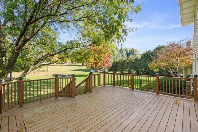 219 Cordoba Avenue, Cedar Falls, IA 50613