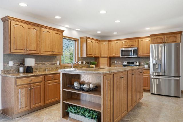 219 Cordoba Avenue, Cedar Falls, IA 50613