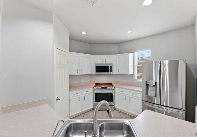 2407 Sandy Fields Lane, Spring, TX 77386