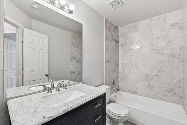 2407 Sandy Fields Lane, Spring, TX 77386