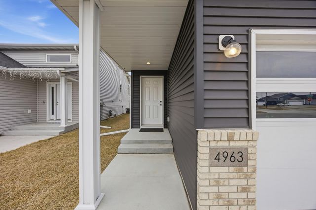 4963 37th Avenue S, Fargo, ND 58104