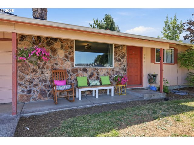 277 71ST Pl, Springfield, OR 97478
