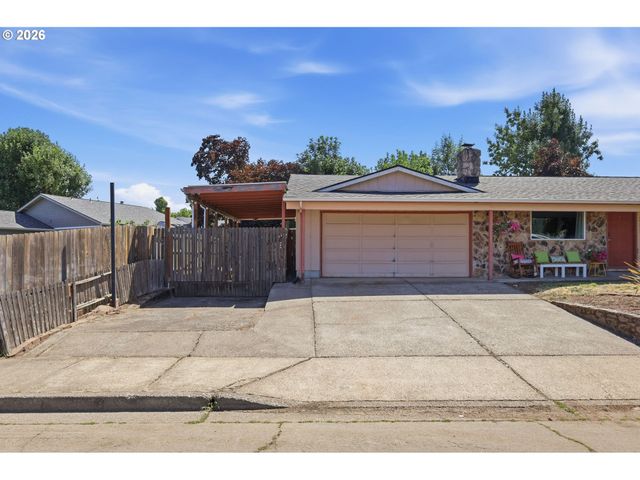 277 71ST Pl, Springfield, OR 97478
