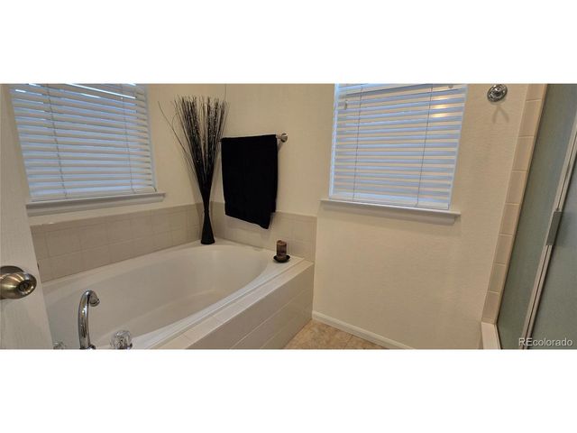 665 W Burgundy St A, Highlands Ranch, CO 80129