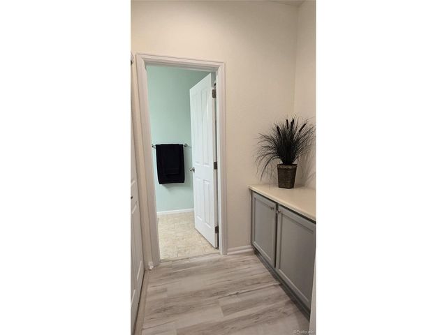 665 W Burgundy St A, Highlands Ranch, CO 80129