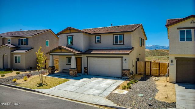 2040 Painted Sky Way, Sun Valley, NV 89433