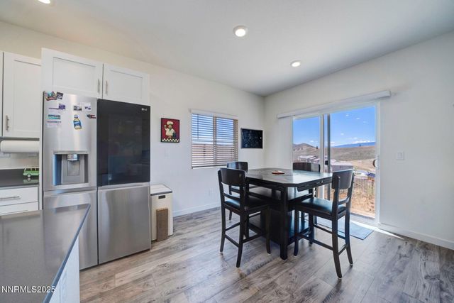 2040 Painted Sky Way, Sun Valley, NV 89433