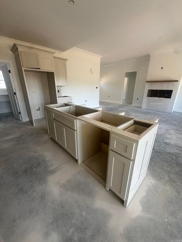 20 Albion Court Court, Cabot, AR 72023