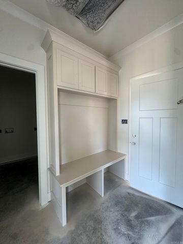 20 Albion Court Court, Cabot, AR 72023