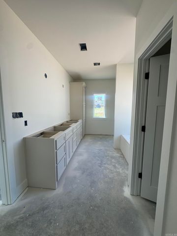 20 Albion Court Court, Cabot, AR 72023