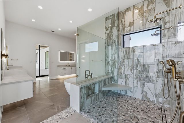 108 Montana Del Oro WAY, Lakeway, TX 78738