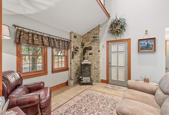 N1514 18th Road, Dalton, WI 53926