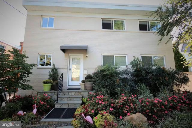 4118 18TH RD N, Arlington, VA 22207