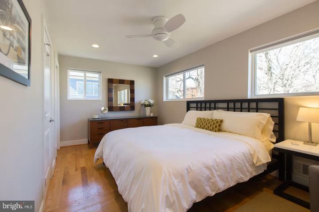 4118 18TH RD N, Arlington, VA 22207