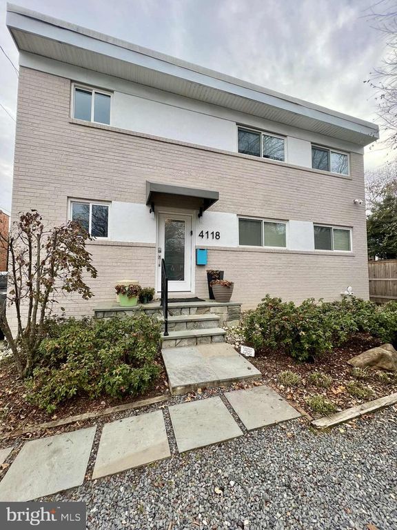 4118 18TH RD N, Arlington, VA 22207