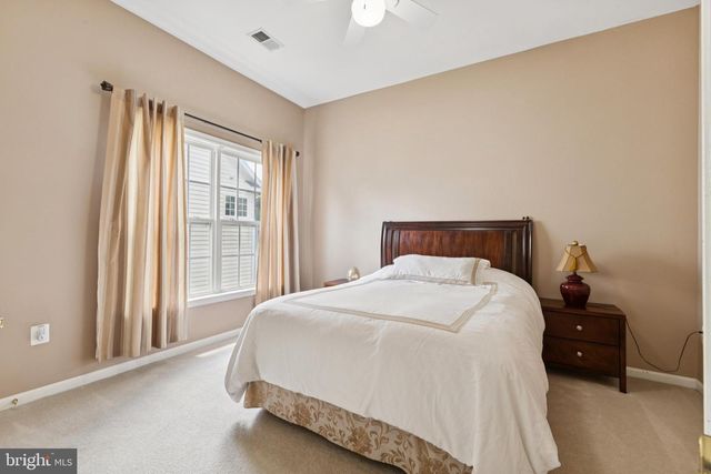 14704 RICHARD SIMPSON LN, Centreville, VA 20121