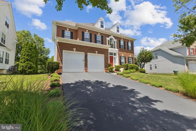14704 RICHARD SIMPSON LN, Centreville, VA 20121