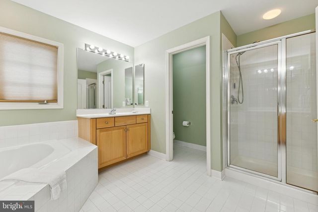 14704 RICHARD SIMPSON LN, Centreville, VA 20121