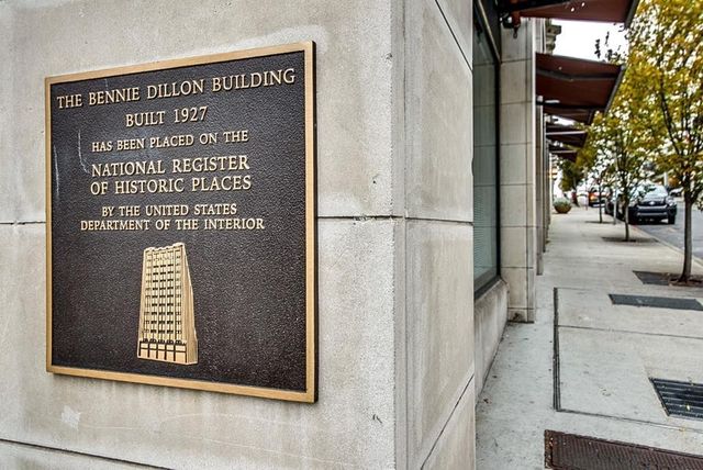 700 Church St Apt 801, Nashville, TN 37203