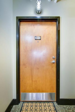 700 Church St Apt 801, Nashville, TN 37203
