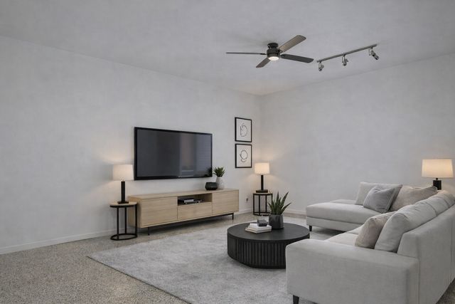 700 Church St Apt 801, Nashville, TN 37203