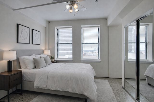 700 Church St Apt 801, Nashville, TN 37203