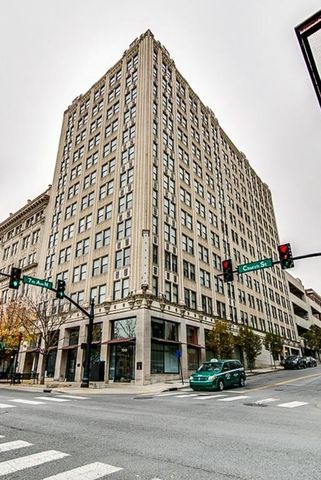 700 Church St Apt 801, Nashville, TN 37203