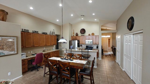 43332 W GRIFFIS Drive, Maricopa, AZ 85138