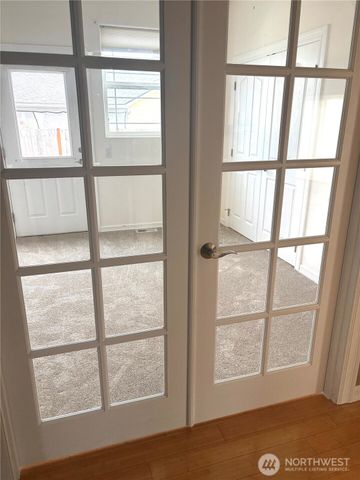 646 Summer Breeze Lane, Sequim, WA 98382