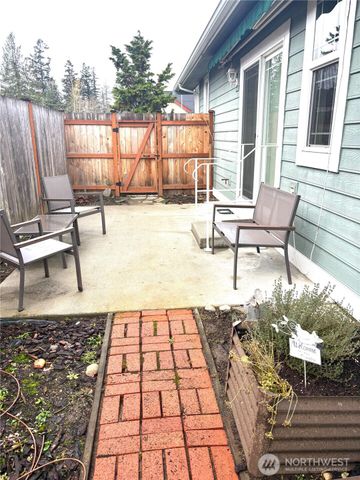 646 Summer Breeze Lane, Sequim, WA 98382