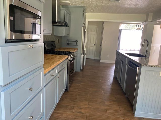 900 Harbins View Drive, Dacula, GA 30019