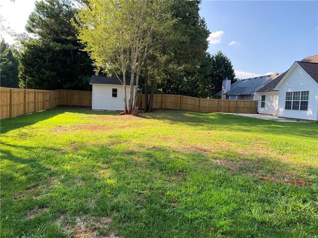 900 Harbins View Drive, Dacula, GA 30019