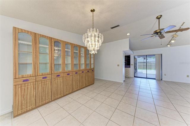 4242 DRYDEN CIRCLE, Sarasota, FL 34241