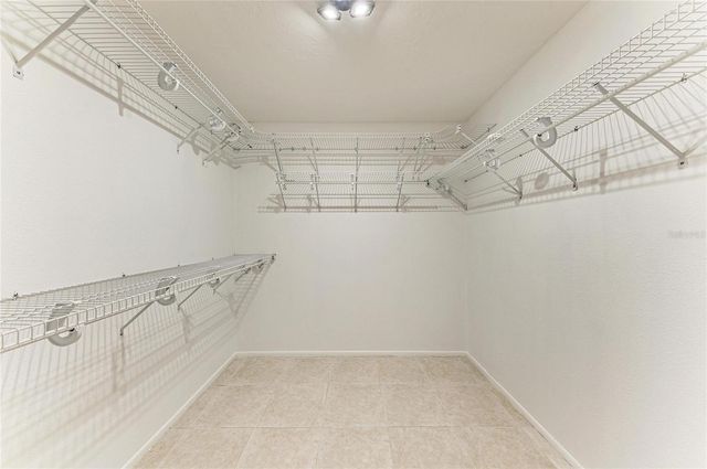 4242 DRYDEN CIRCLE, Sarasota, FL 34241