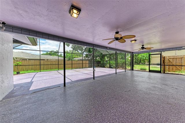 4242 DRYDEN CIRCLE, Sarasota, FL 34241