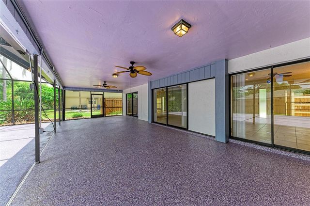 4242 DRYDEN CIRCLE, Sarasota, FL 34241